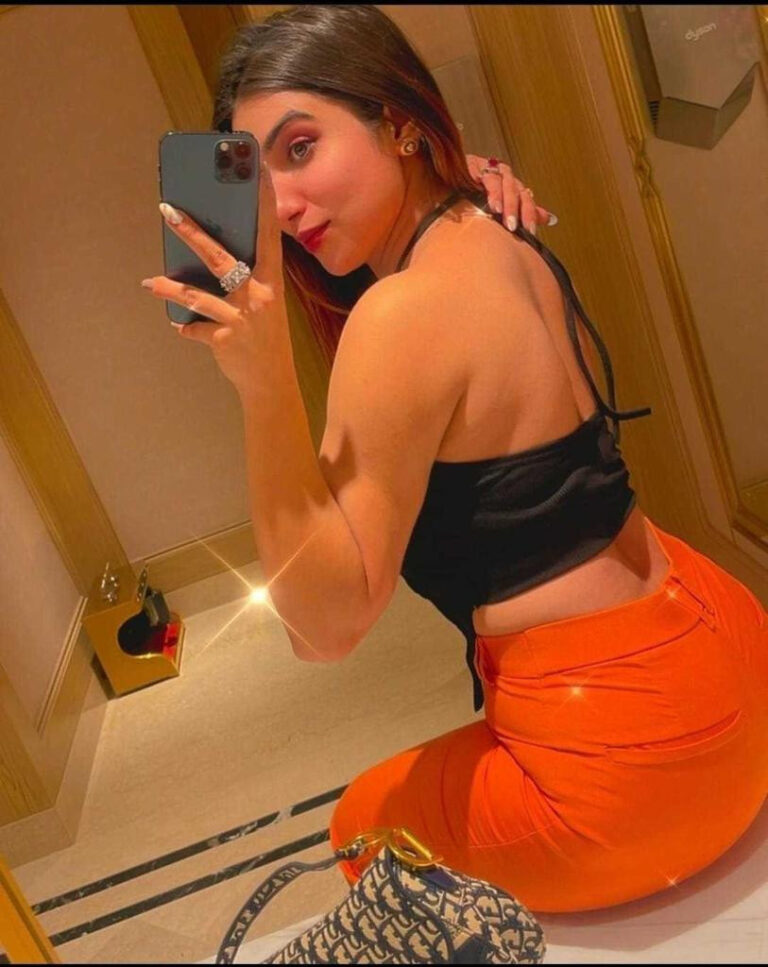 07ea667a05788bd2a7c14d8f6a236271 7 768x967