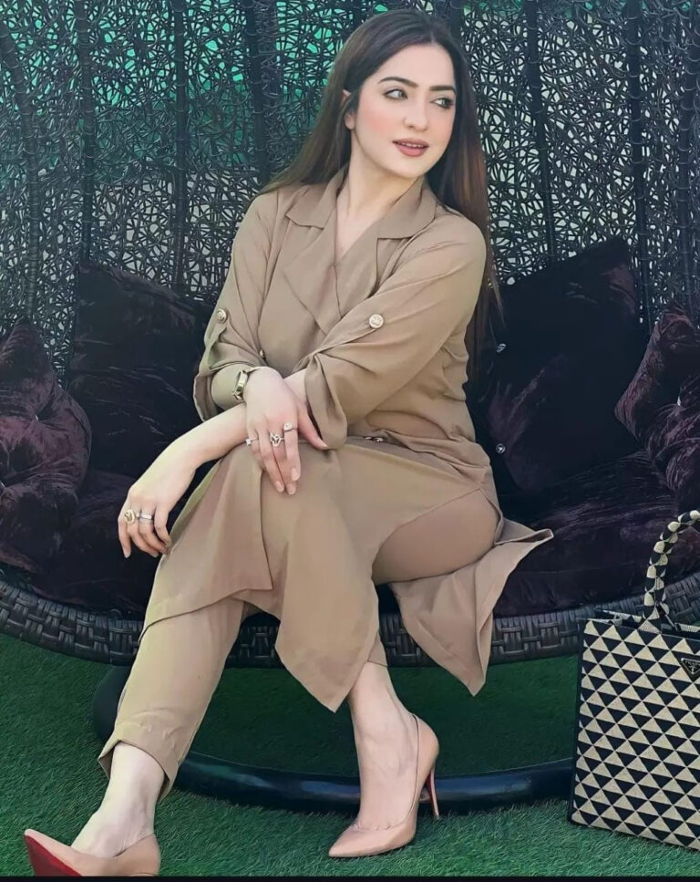 0c115acdd97ca5ac5edf9616c283e86d 6 768x967