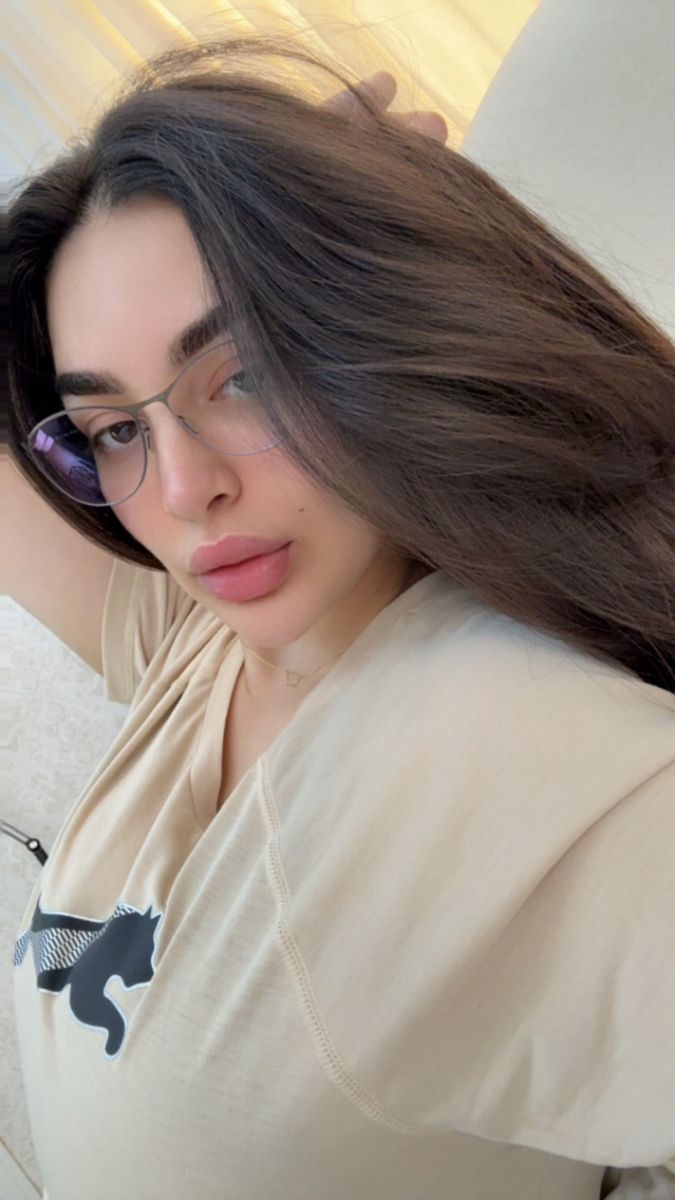 16d52535781fd4b565d3499851173dcc 7